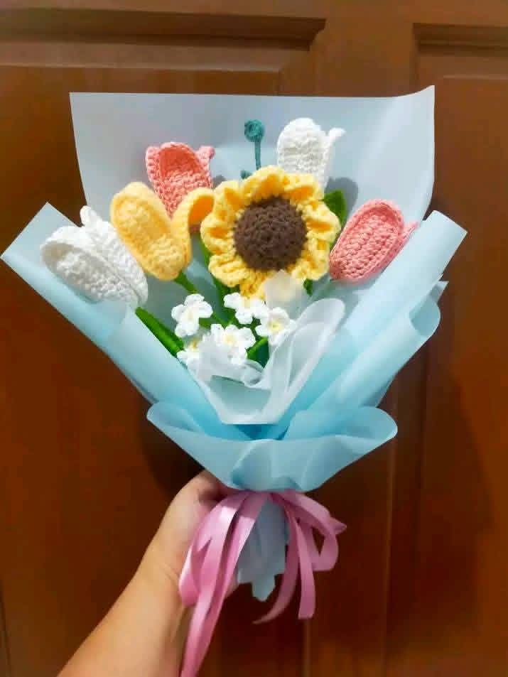 Crochet Flower Bouquet 10''